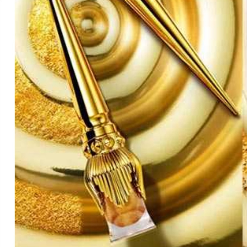 Christian Louboutin gold eyeshadow
